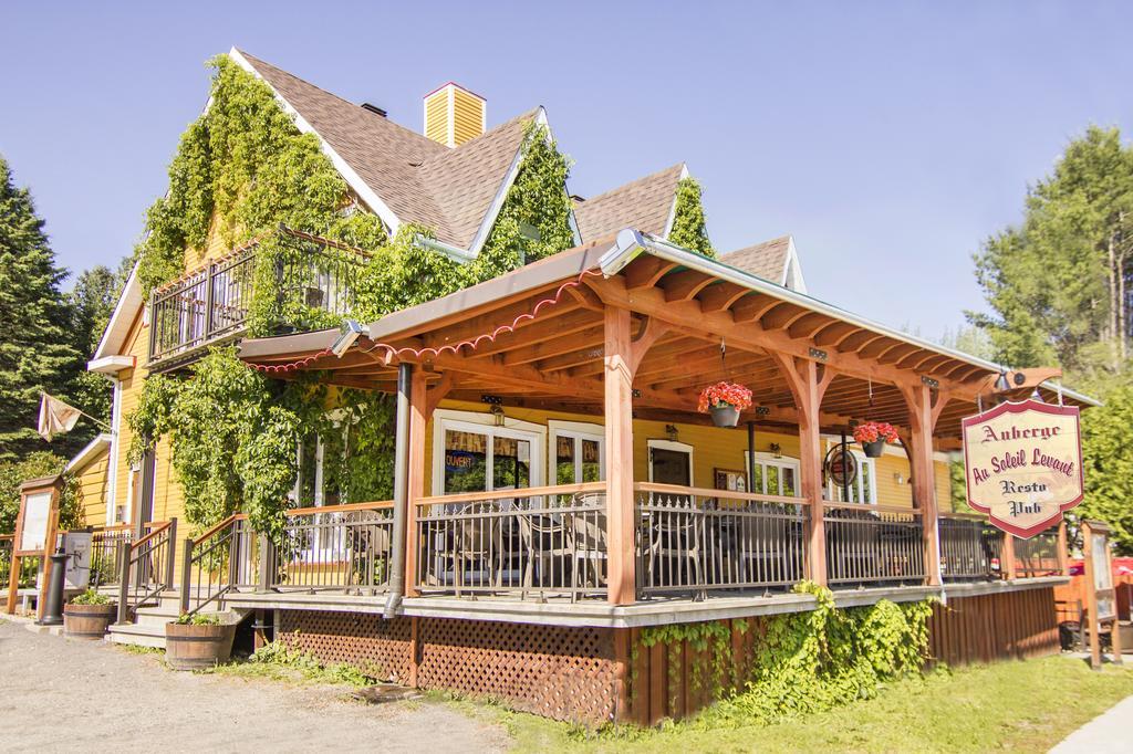 Auberge Au Soleil Levant Piopolis Kültér fotó