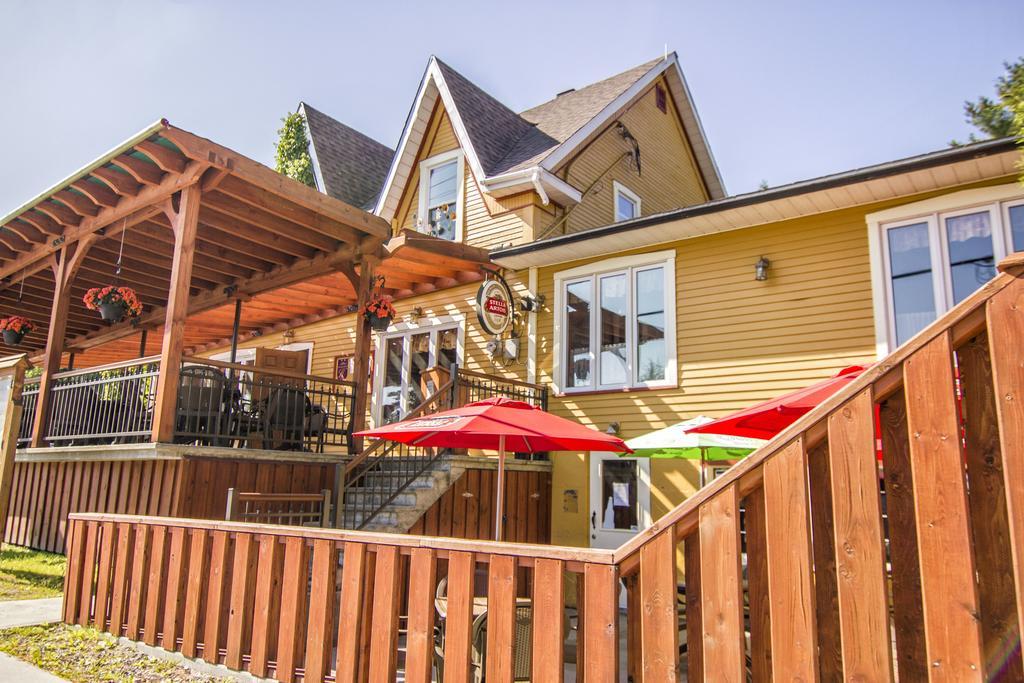 Auberge Au Soleil Levant Piopolis Kültér fotó