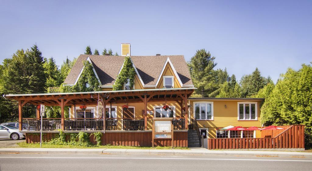 Auberge Au Soleil Levant Piopolis Kültér fotó